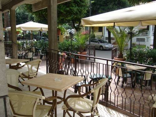 Hotel mucciolini gestione mercatali beatrice