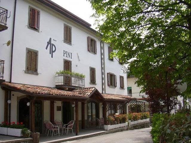 Hotel Pini Image