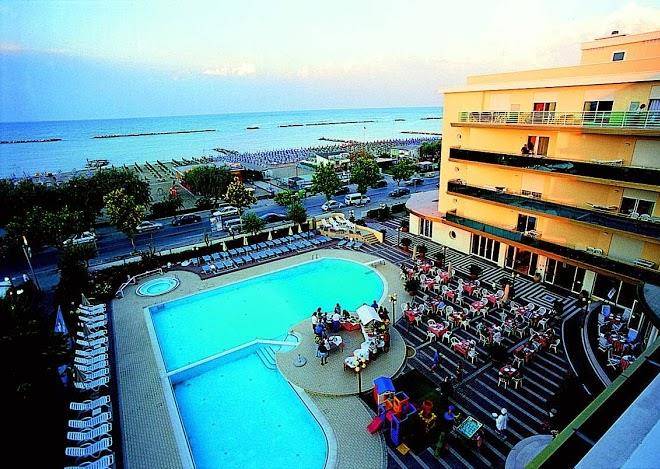 Hotel Valverde Image