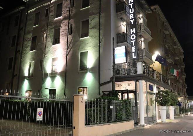 Hotel century