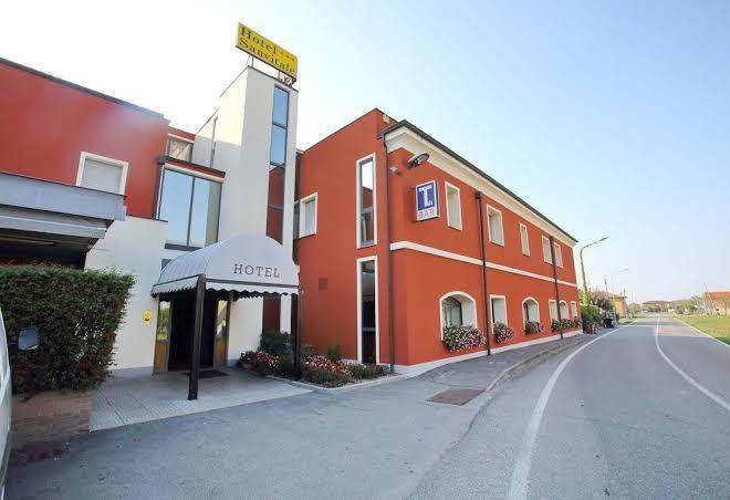 Hotel sanvitale