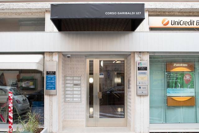 Bnbiz coworking hotel