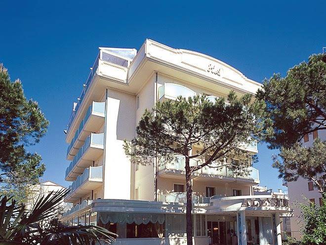 Hotel alexander
