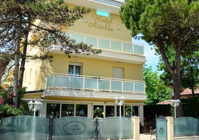 Hotel ariella