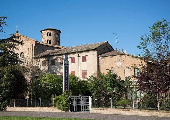 Hotel classensis basilica di sant'apollinare in classe