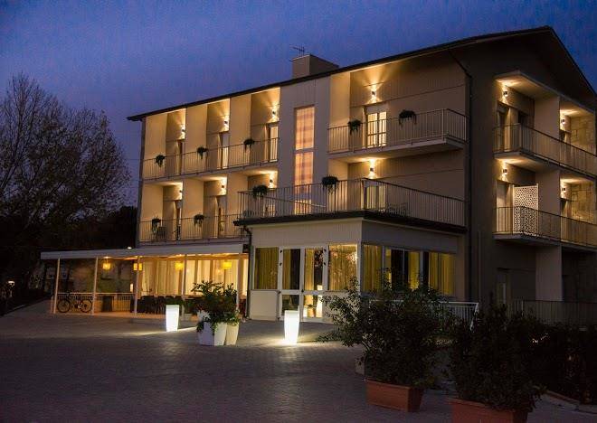 Hotel Infinity Image