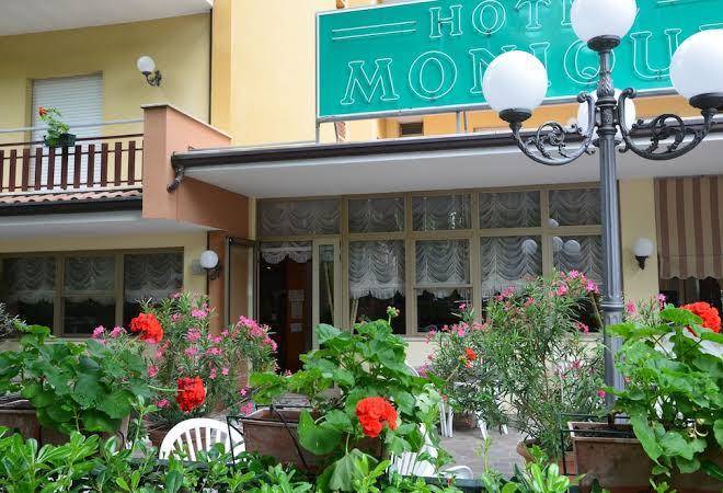 Hotel monique