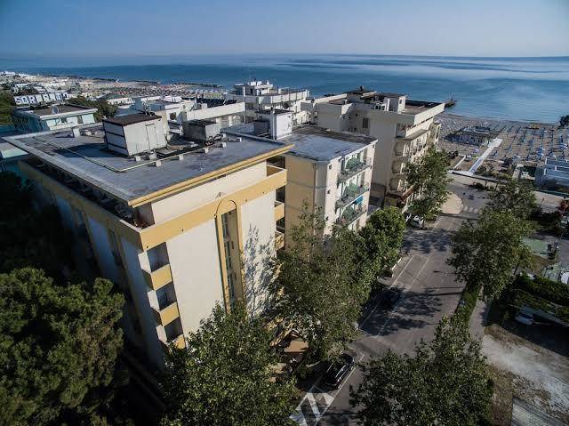 Club hotel
