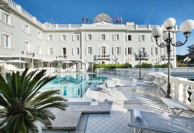 Grand hotel des bains