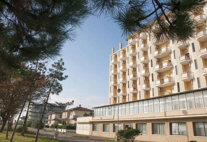 Hotel adler