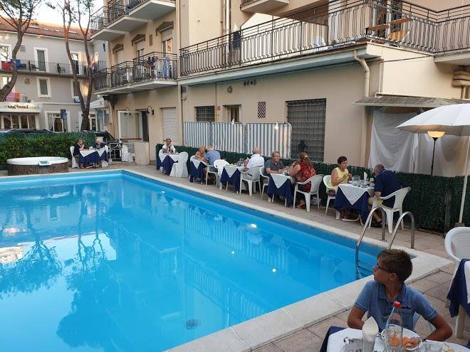 Hotel arlecchino riccione