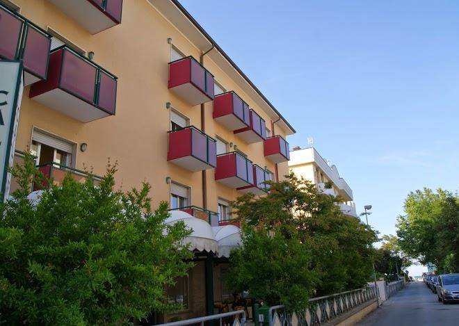 Hotel aron