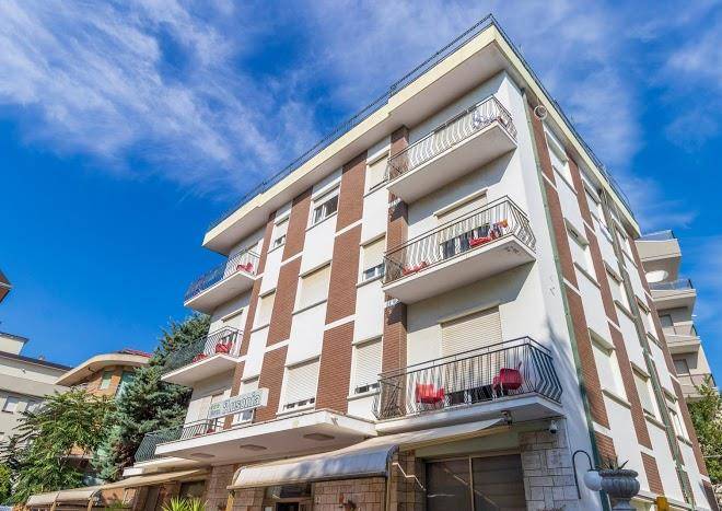 Hotel ausonia