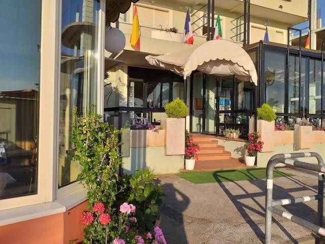 Hotel bonaria