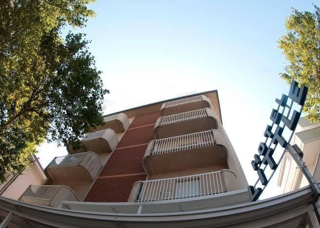 Hotel little