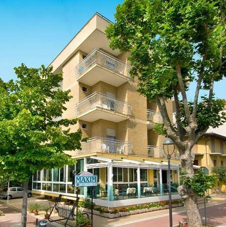 Hotel maxim