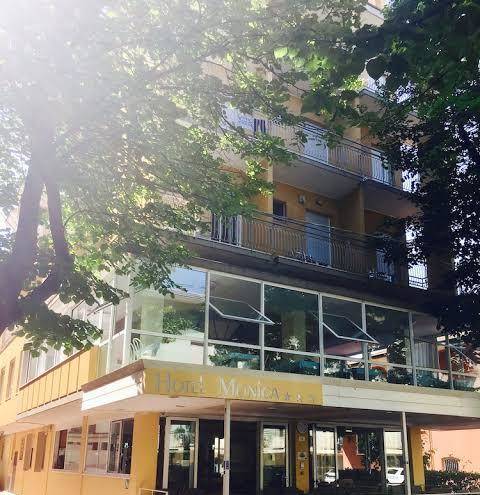 Hotel monica