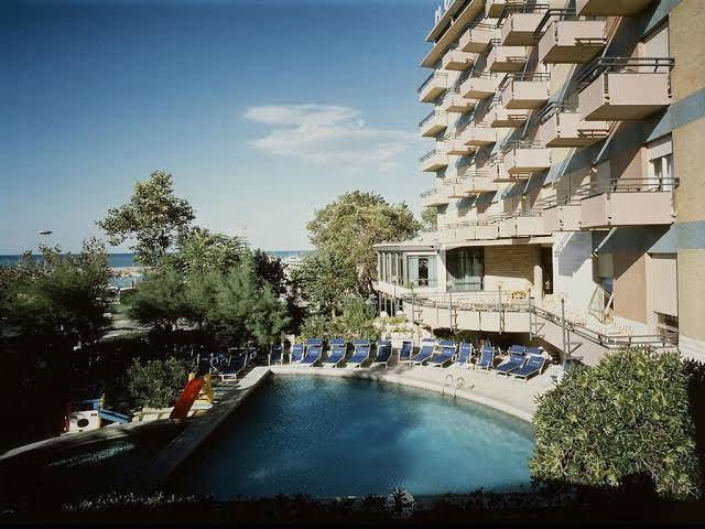 Hotel murex