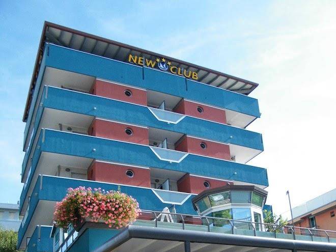 Hotel new club