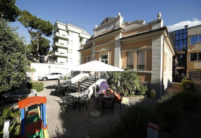 Hotel & residence euro