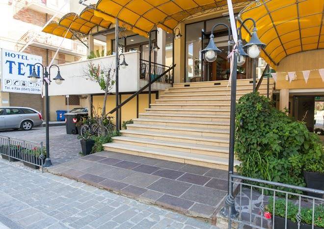 Hotel teti