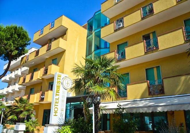 Hotel trieste riccione
