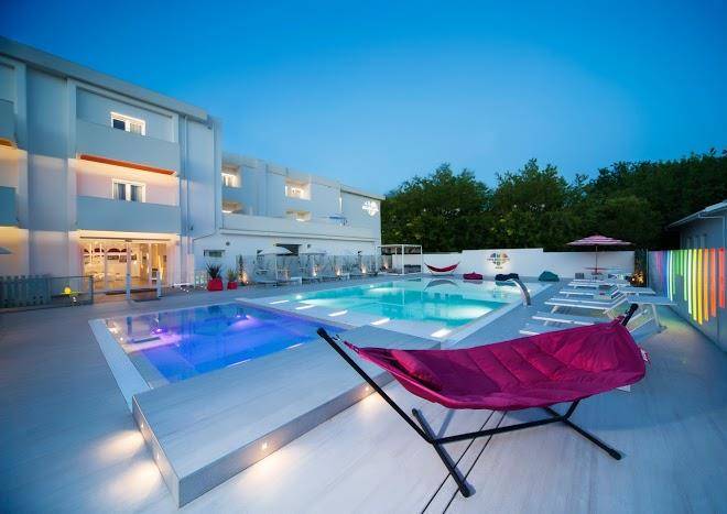 Love boat hotel