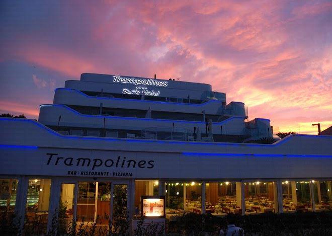 Suite hotel trampolines