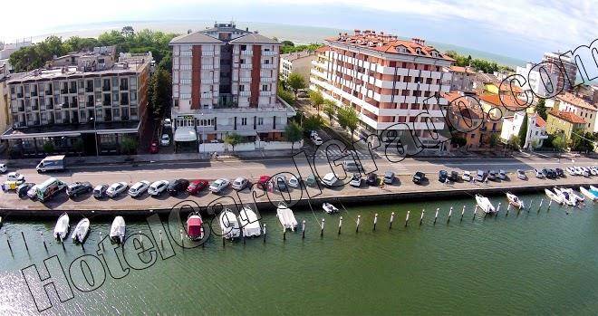 Hotel carol grado