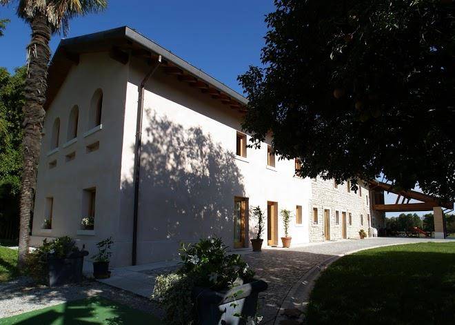 Albergo due fiumi