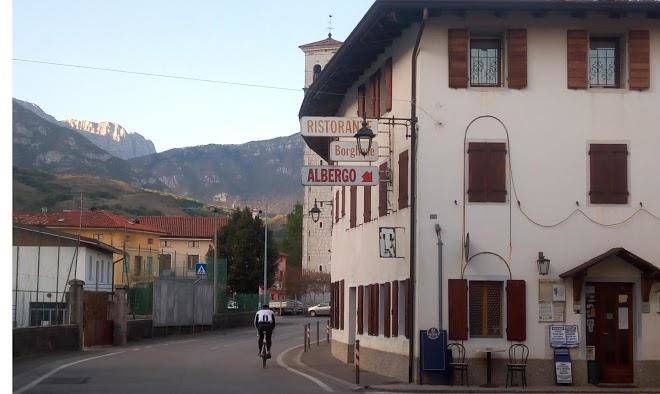 Albergo Ristorante Borghese Image