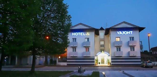 Hotel Vajont Image