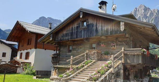 Albergo alle sorgenti del piave