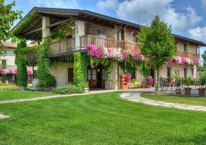 Alloggio agrituristico albafiorita