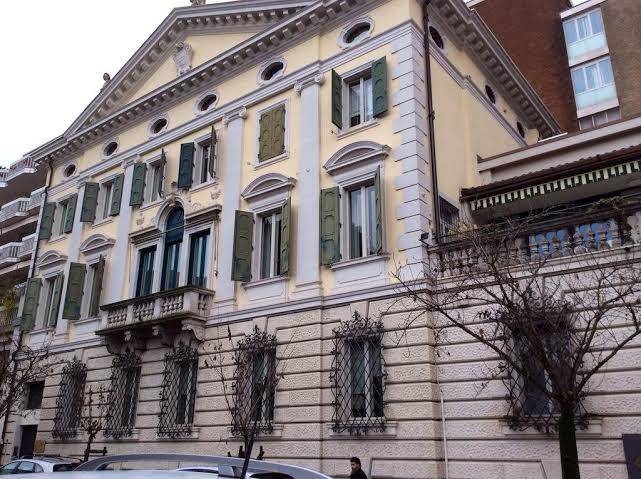 Ambassador palace hotel