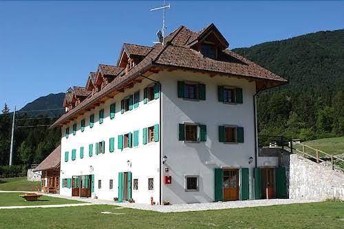 Hotel aplis