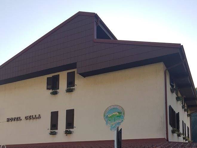 Hotel cella