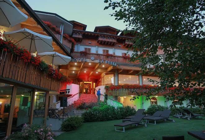 Hotel la perla