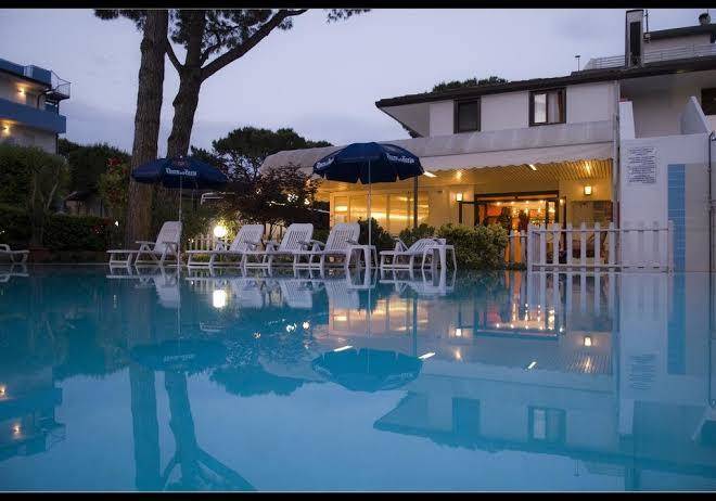 Hotel rosa dei venti di valerio elvi