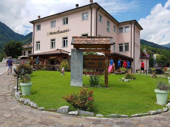Hotel saustri