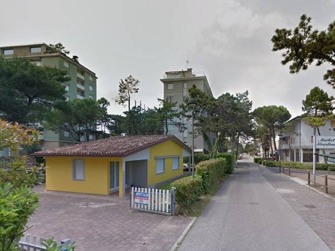 Via giardini