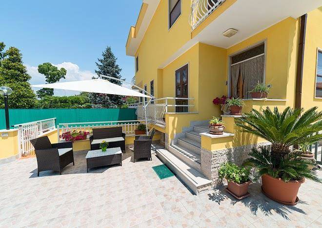 Bed and breakfast il melograno da pina