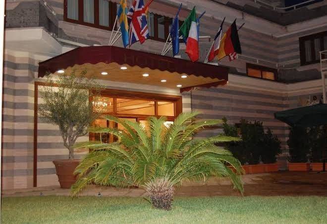 Hotel casino sabaudia