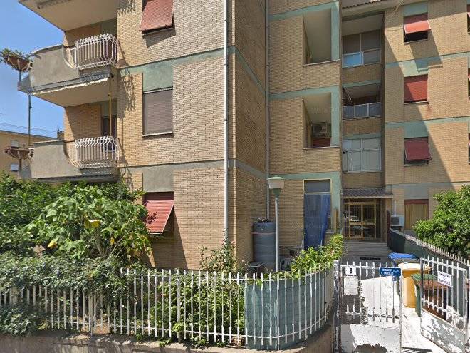 Stanza privata a gaeta centro