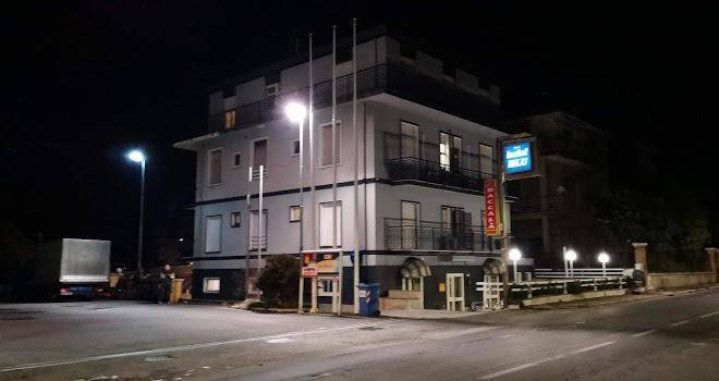 Hotel blu