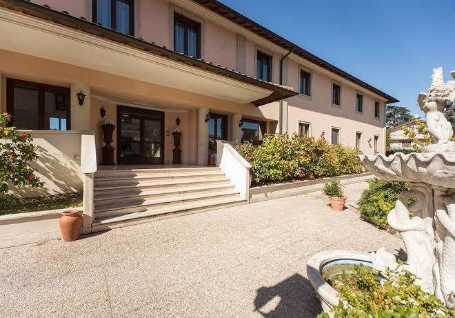 Hotel alba