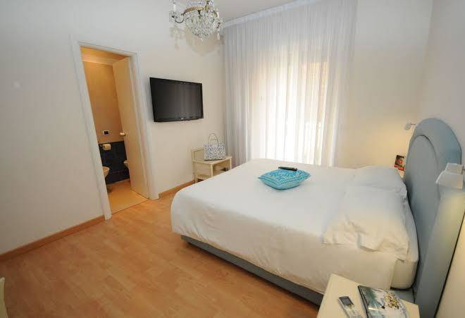 B&b roma tiburtina station