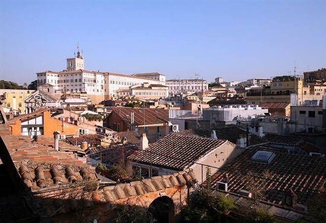 Boutique Hotel Trevi Image