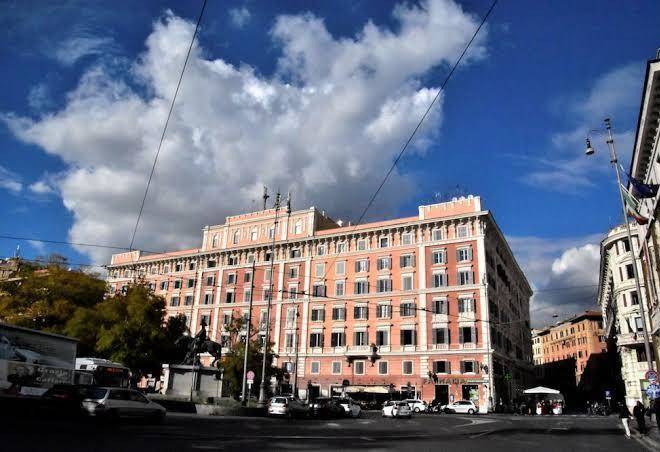Catone vatican suites