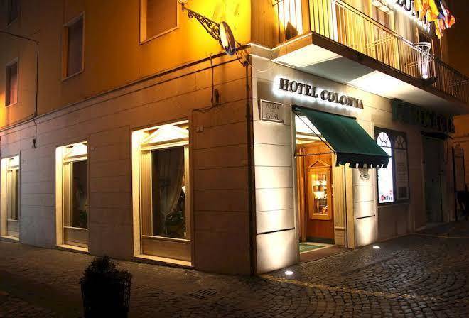 Hotel Colonna Image